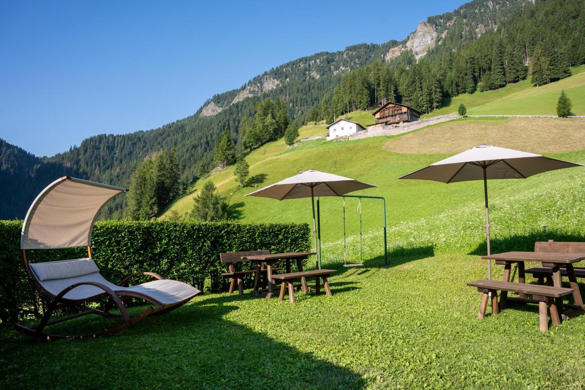 Garni Kostner Hotel Ortisei Bagian luar foto