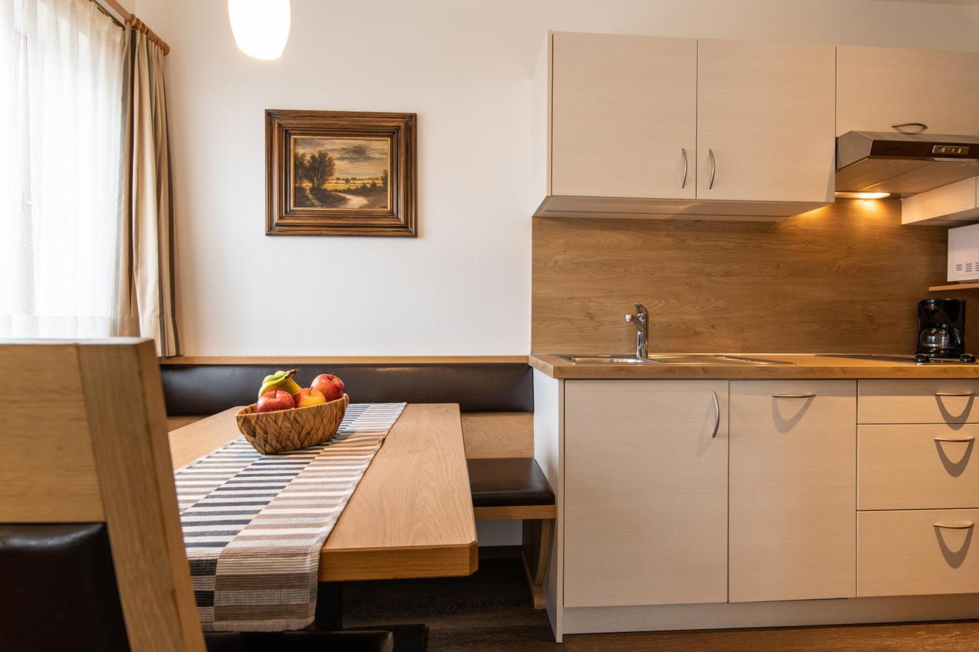 Garni Kostner Hotel Ortisei Bagian luar foto